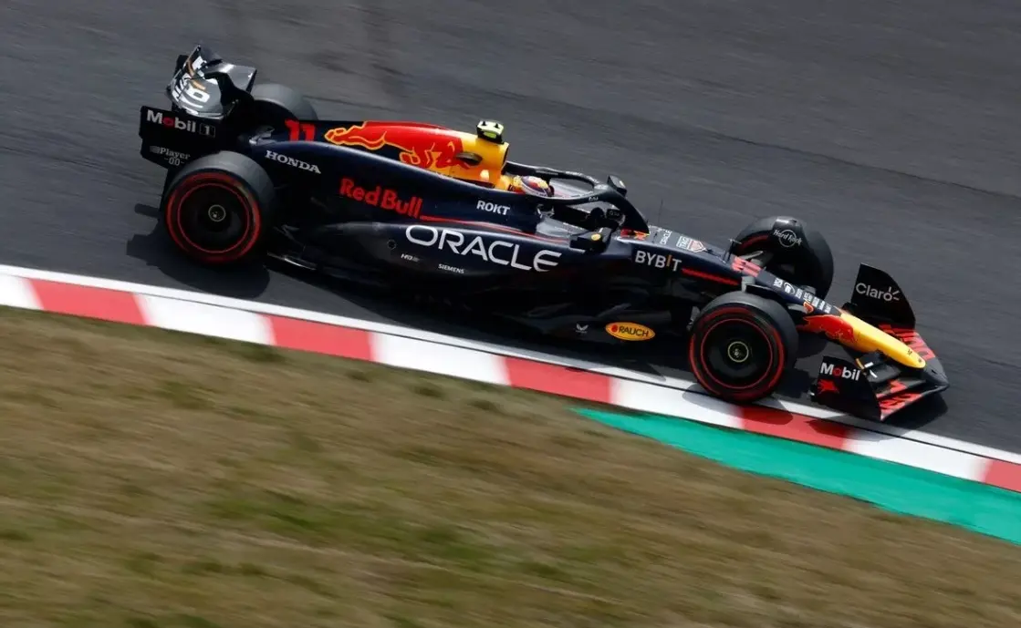 红牛车队轻取迈凯伦,诺里斯高光表现 红牛车队轻取迈凯伦,诺里斯高光表现