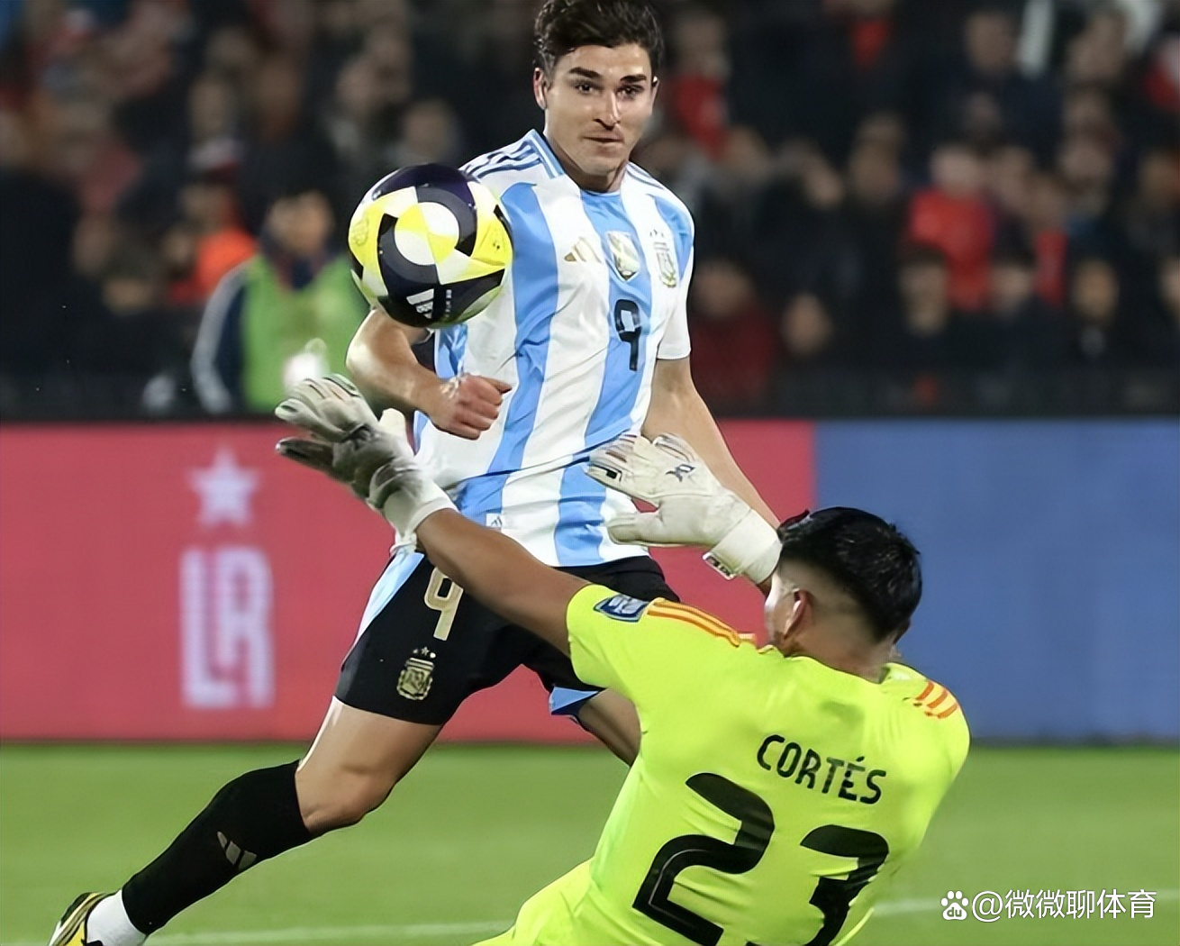 南美球队遭逆袭，出局国际足球锦标赛