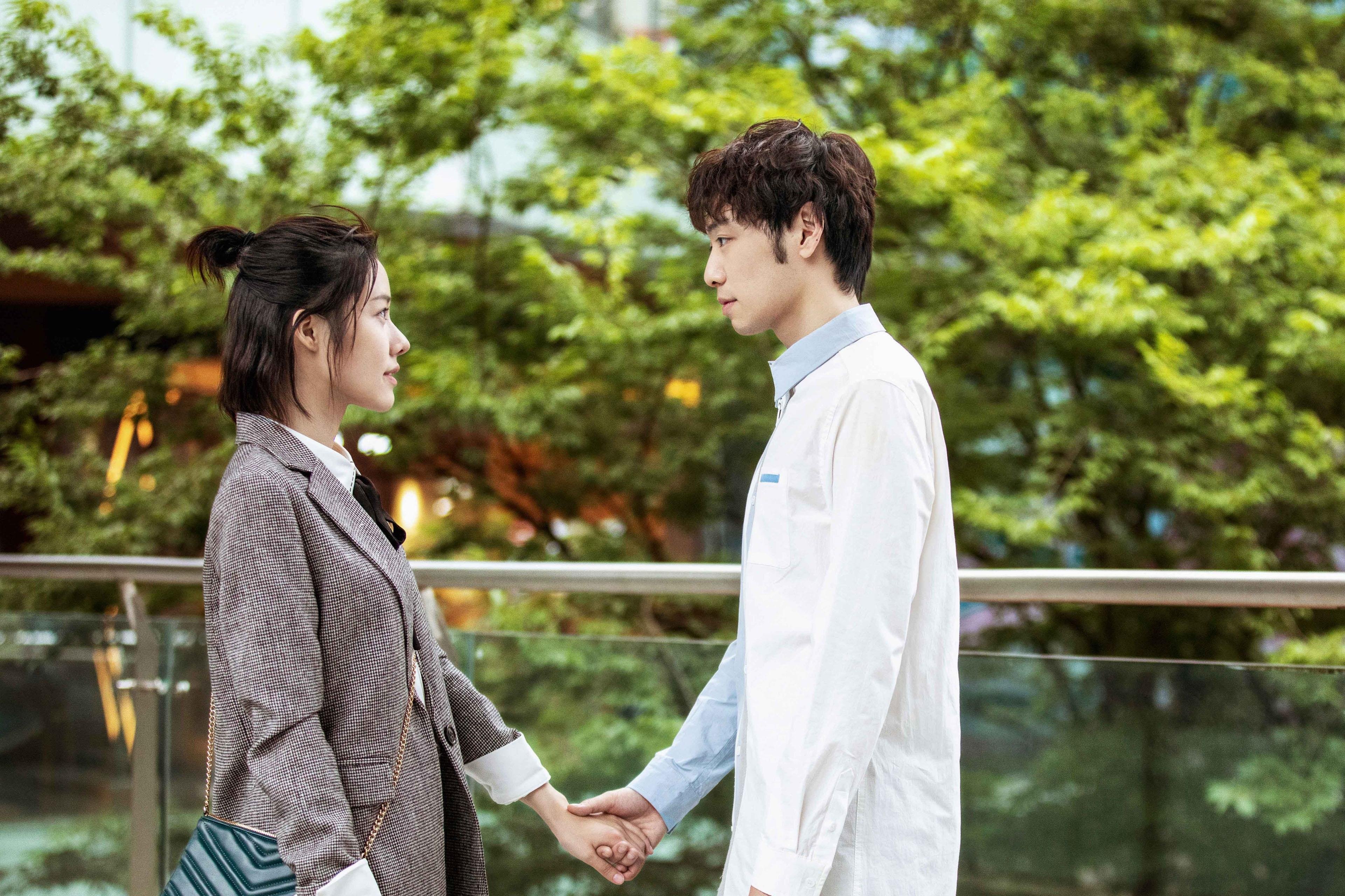 独行侠的孤胆，当兹维列夫以孤独作矛，以责任为盾