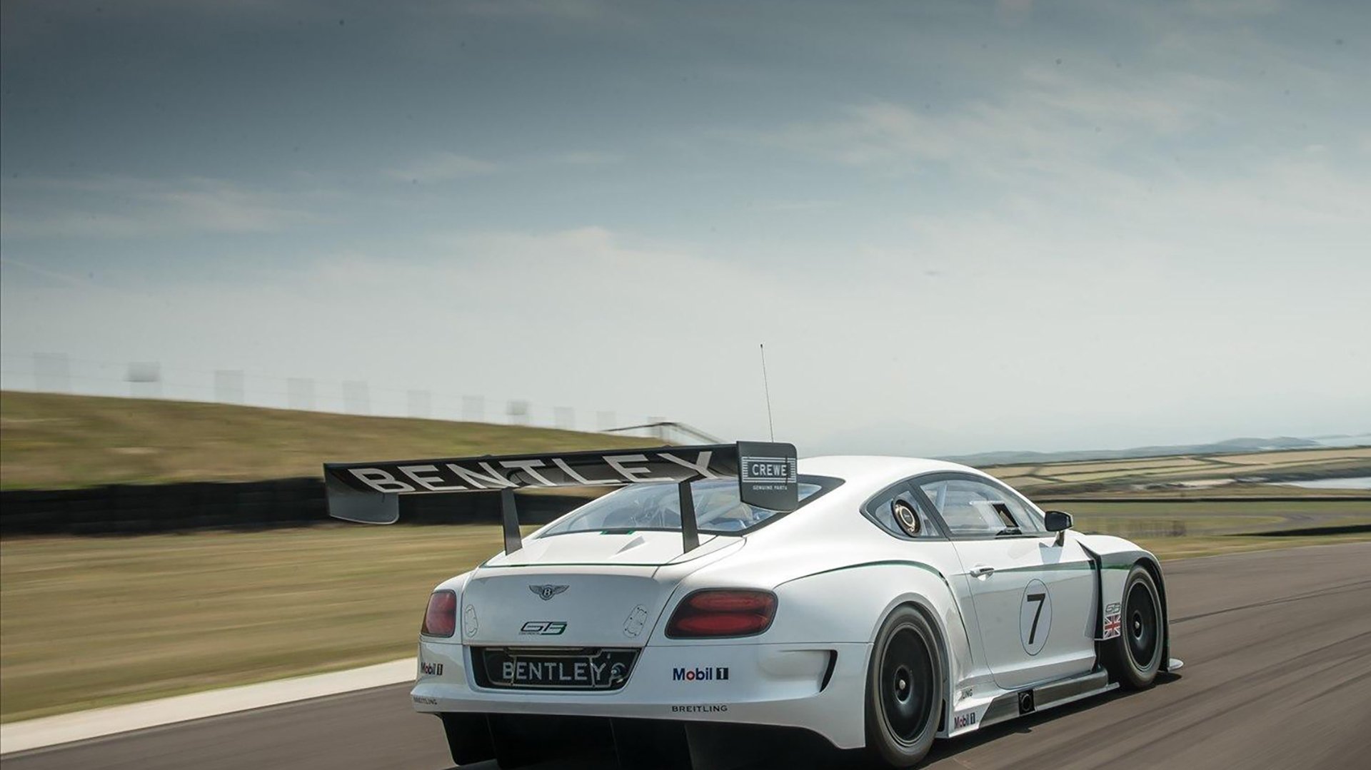 秩序崩塌的红与绿,马丁内利在阿坎迪平原的加时赛接管世界排名之战