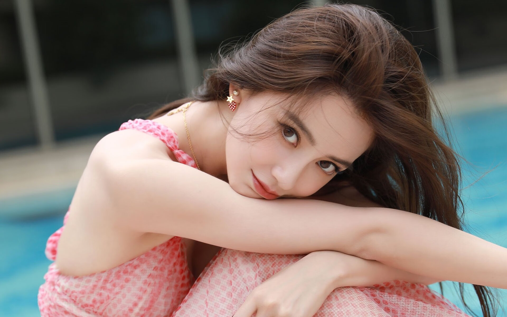 首次交锋，加克波的存在感如何定义了奥地利对阵AC米兰的独特比赛